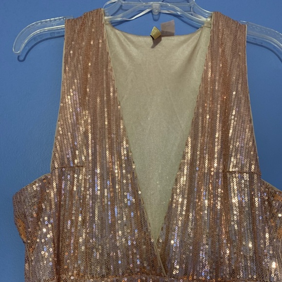 H&M rose gold sequin gown size 12 NWOT - Picture 5 of 8